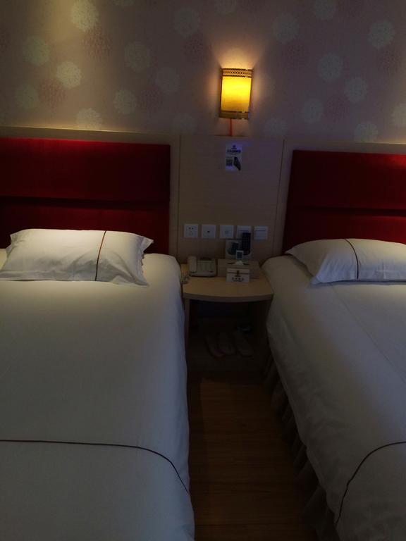 Super 8 Hotel Chengdu Airport Branch 部屋 写真