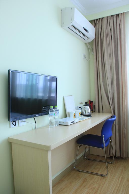 Super 8 Hotel Chengdu Airport Branch エクステリア 写真
