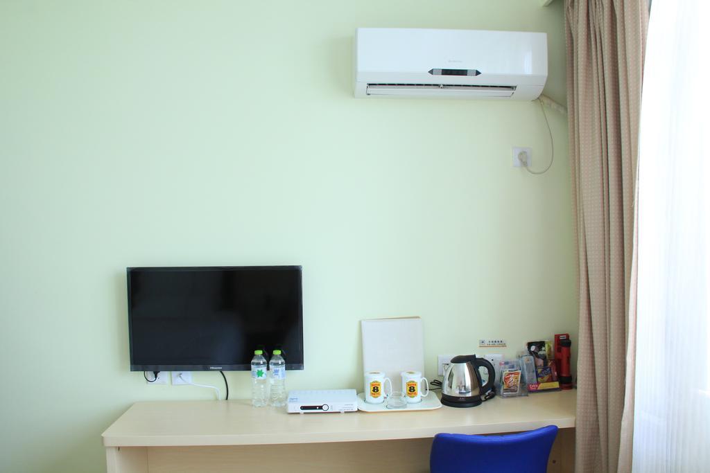 Super 8 Hotel Chengdu Airport Branch エクステリア 写真